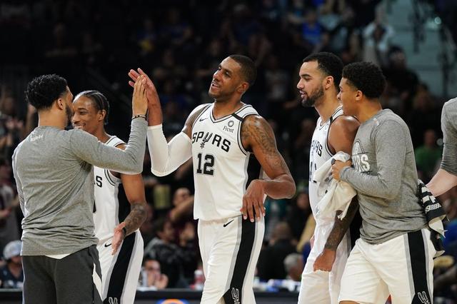 我们与玩家 我们与玩家